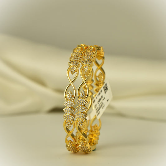 gold polish real diamond like-ad-bangle-elegant-minimal-look-for-all-occasion