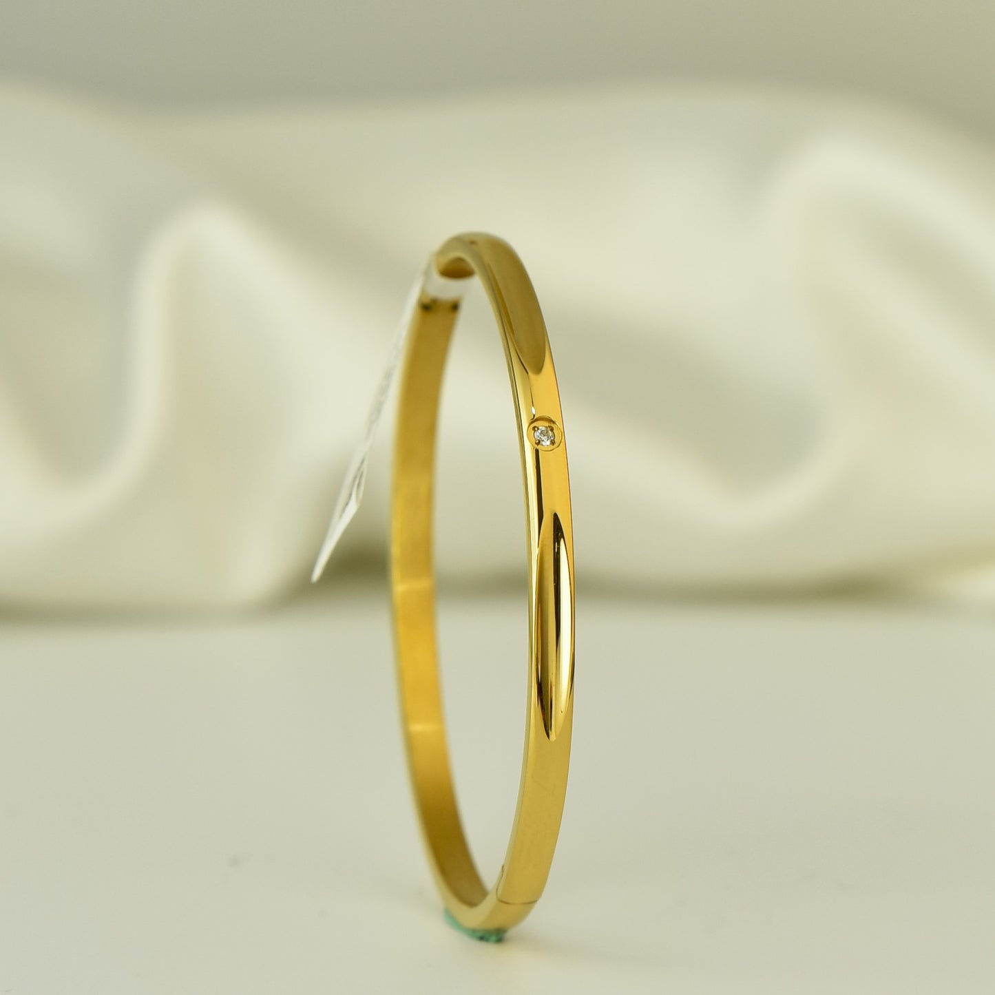 cuff-bracelet-kada-type-rose-gold-polish-anti-tarnish-minimal-western-korean-trend