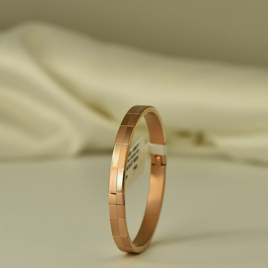 cuff-bracelet-kada-type-rose-gold-polish-anti-tarnish-minimal-western-korean-trend