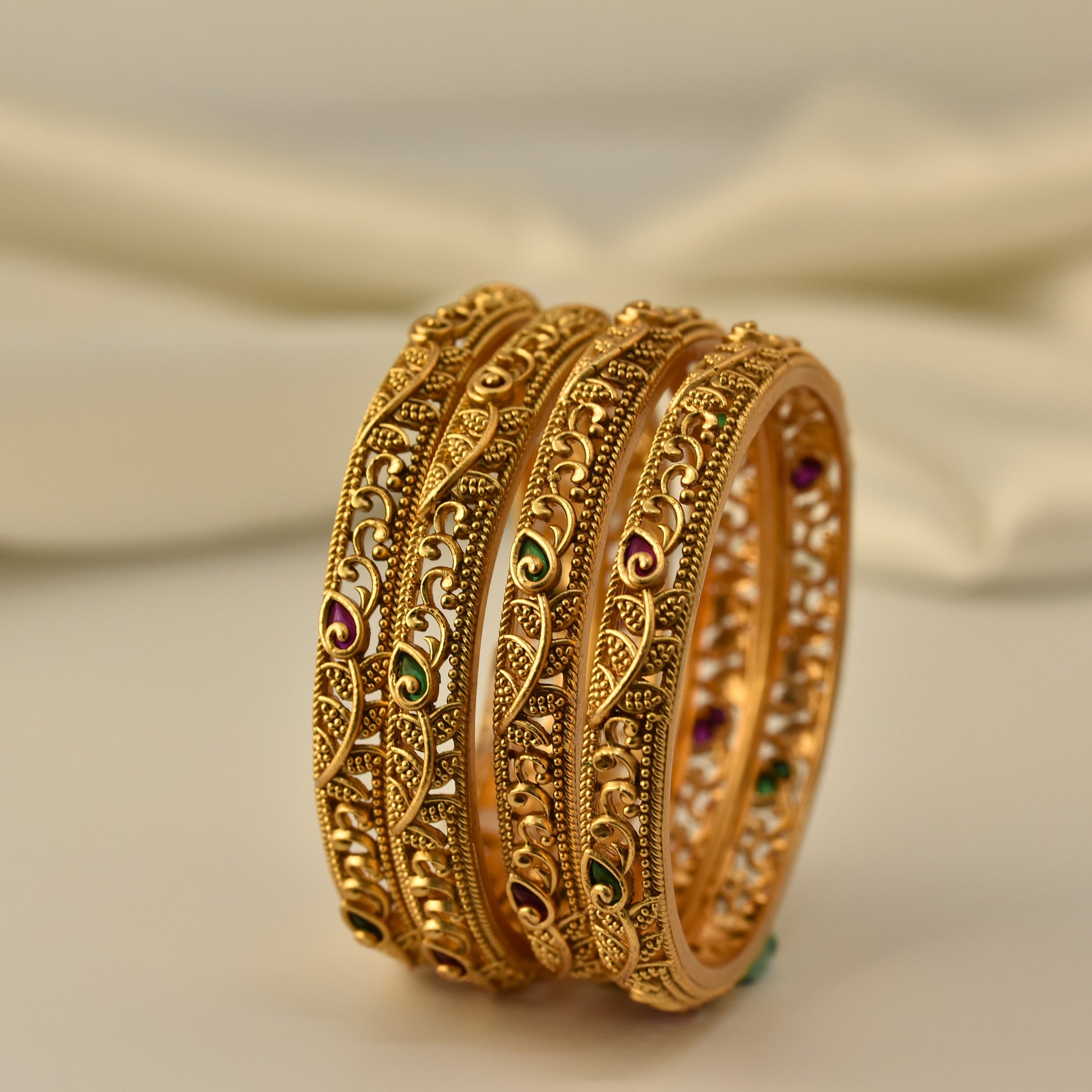 Matte gold polish bangle 4 pc floral design 